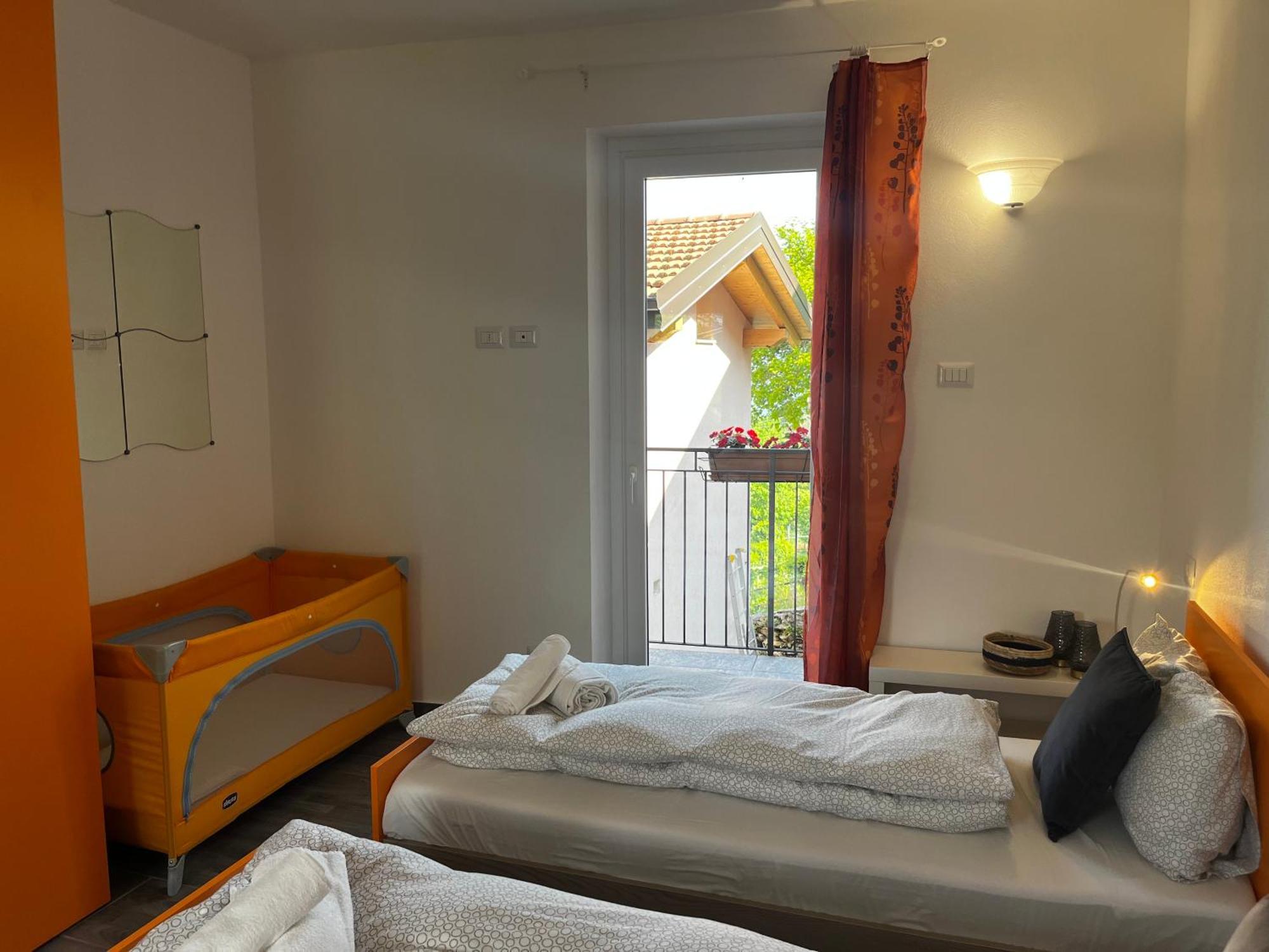 Casa Paola Villa Cremia Buitenkant foto